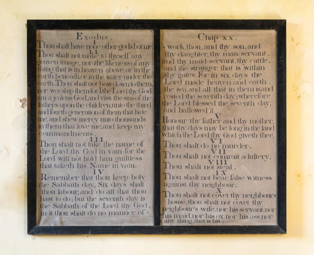 The Ten Commandments : How to Powerfully Access the Abundance God Promised You ten commandments